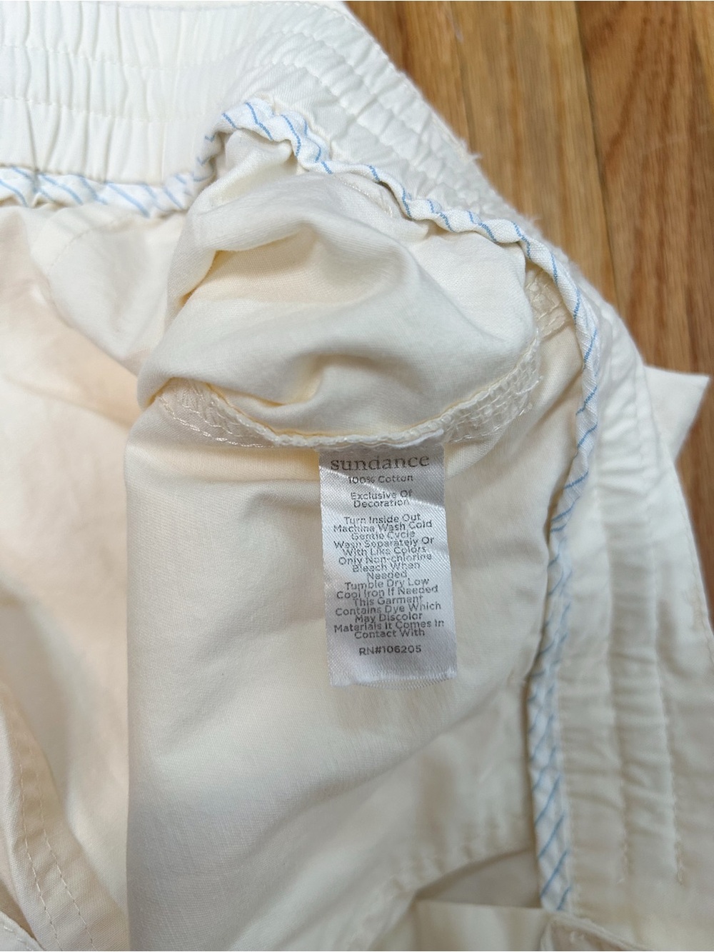 Sundance Embroidered Cream Cargo Pants with Floral Detail - Picture 8 of 10